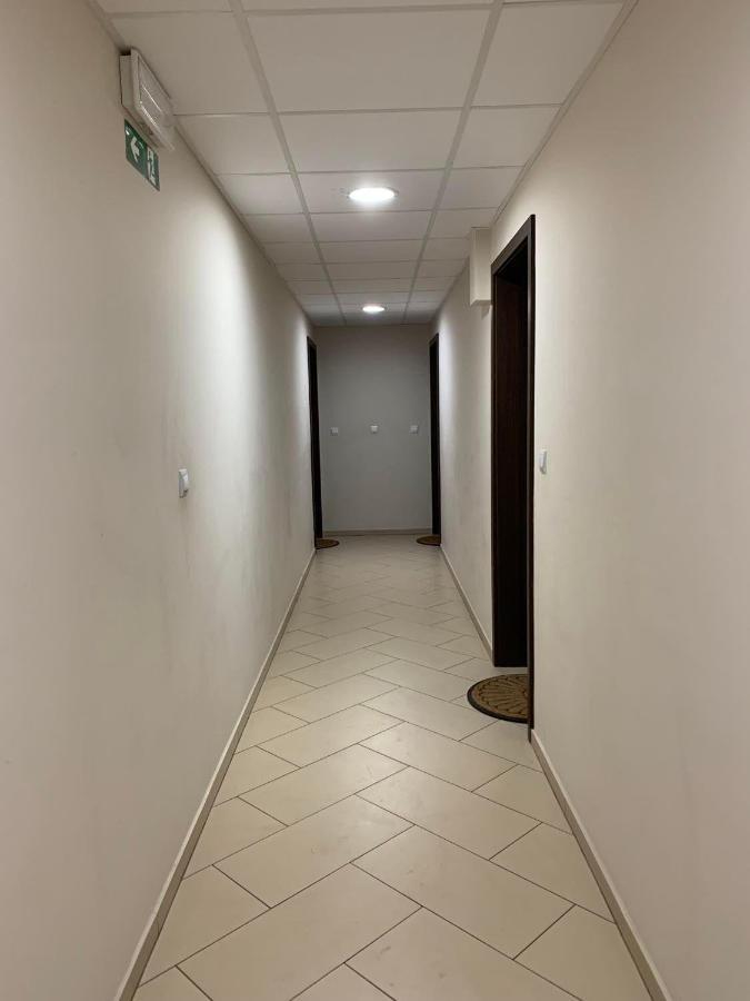 Apartament Jedrzejow *