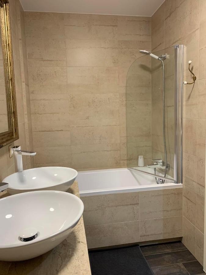 Apartament Jedrzejow * Jedrzejow